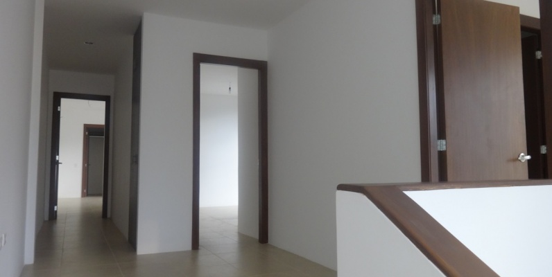 Vendo casa en Urbanización cumbres de los ceibos por estrenar GeoBienes - Vendo casa en Urbanización Cumbres de los Ceibos por Estrenar - Plusvalia Guayaquil Casas de venta y alquiler Inmobiliaria Ecuador