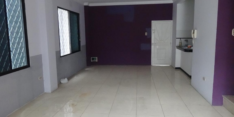 GeoBienes - Vendo casa en Urdenor 2 de dos plantas con terraza. Guayaquil Ecuador - Plusvalia Guayaquil Casas de venta y alquiler Inmobiliaria Ecuador