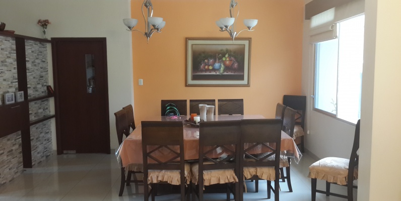 GeoBienes - Casa en venta en urbanización Vista Sol Samborondon - Plusvalia Guayaquil Casas de venta y alquiler Inmobiliaria Ecuador