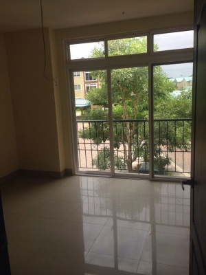 Vendo Lujoso departamento de por estrenar. GeoBienes - Vendo Lujoso departamento por estrenar en Samborondón - Plusvalia Guayaquil Casas de venta y alquiler Inmobiliaria Ecuador