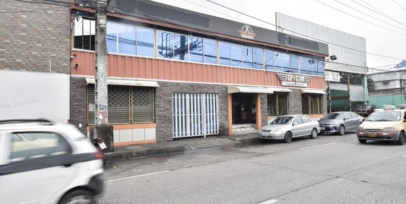 GeoBienes - Alquiler de Galpón en zona comercial de la Alborada, Guayaquil, Ecuador - Plusvalia Guayaquil Casas de venta y alquiler Inmobiliaria Ecuador