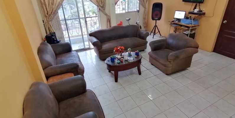 Venta de casa en Salinas, barrio San Lorenzo, provincia de Santa Elena - Ecuador GeoBienes - Venta de casa en Salinas, barrio San Lorenzo, provincia de Santa Elena - Ecuador - Plusvalia Guayaquil Casas de venta y alquiler Inmobiliaria Ecuador