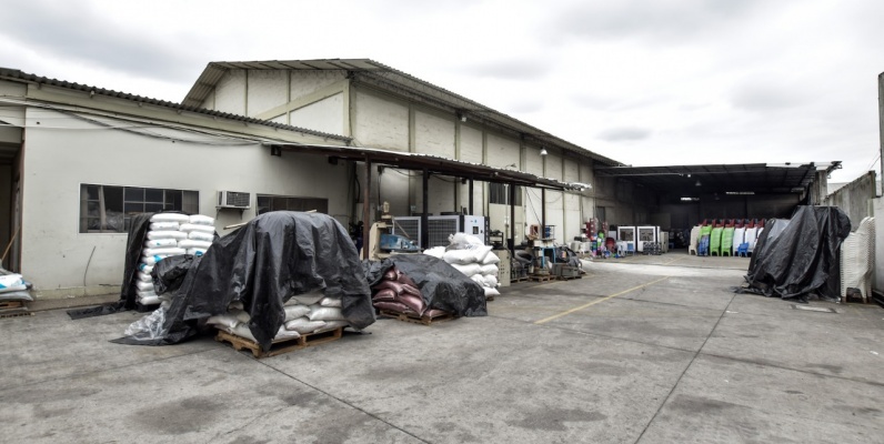 GeoBienes - Venta de Galpones, para bodega en vía Daule (6895m2) Guayas - Ecuador - Plusvalia Guayaquil Casas de venta y alquiler Inmobiliaria Ecuador GeoBienes - Venta de Galpones, para bodega en vía Daule (6895m2) Guayas - Ecuador - Plusvalia Guayaquil Casas de venta y alquiler Inmobiliaria Ecuador