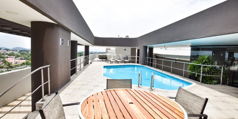 GeoBienes - Venta de suite en Samborondón Plaza - Plusvalia Guayaquil Casas de venta y alquiler Inmobiliaria Ecuador GeoBienes - Venta/alquiler de suite en Samborondón Plaza - Plusvalia Guayaquil Casas de venta y alquiler Inmobiliaria Ecuador