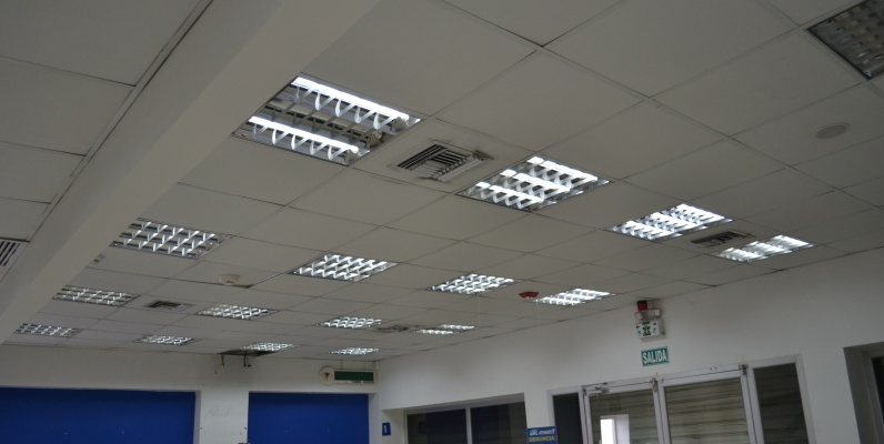 Venta Local Comercial en el centro de la ciudad de Guayaquil GeoBienes - Venta Local Comercial en el centro de la ciudad de Guayaquil - Plusvalia Guayaquil Casas de venta y alquiler Inmobiliaria Ecuador