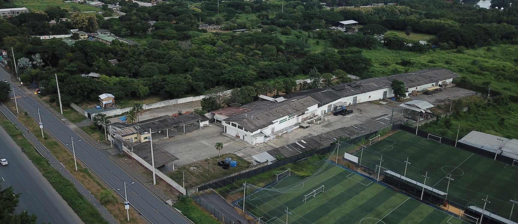 GeoBienes -  Bodega en alquiler ubicada en Vía a la Costa - Plusvalia Guayaquil Casas de venta y alquiler Inmobiliaria Ecuador