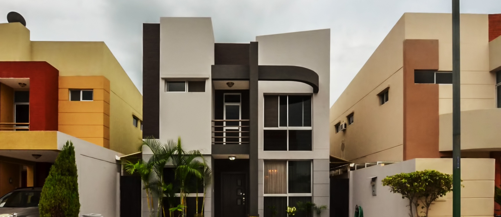 Casa en Venta en Urbanización Belo Horizonte Sector Vía a La Costa GeoBienes - Casa en Venta en Urbanización Belo Horizonte Sector Vía a La Costa - Plusvalia Guayaquil Casas de venta y alquiler Inmobiliaria Ecuador