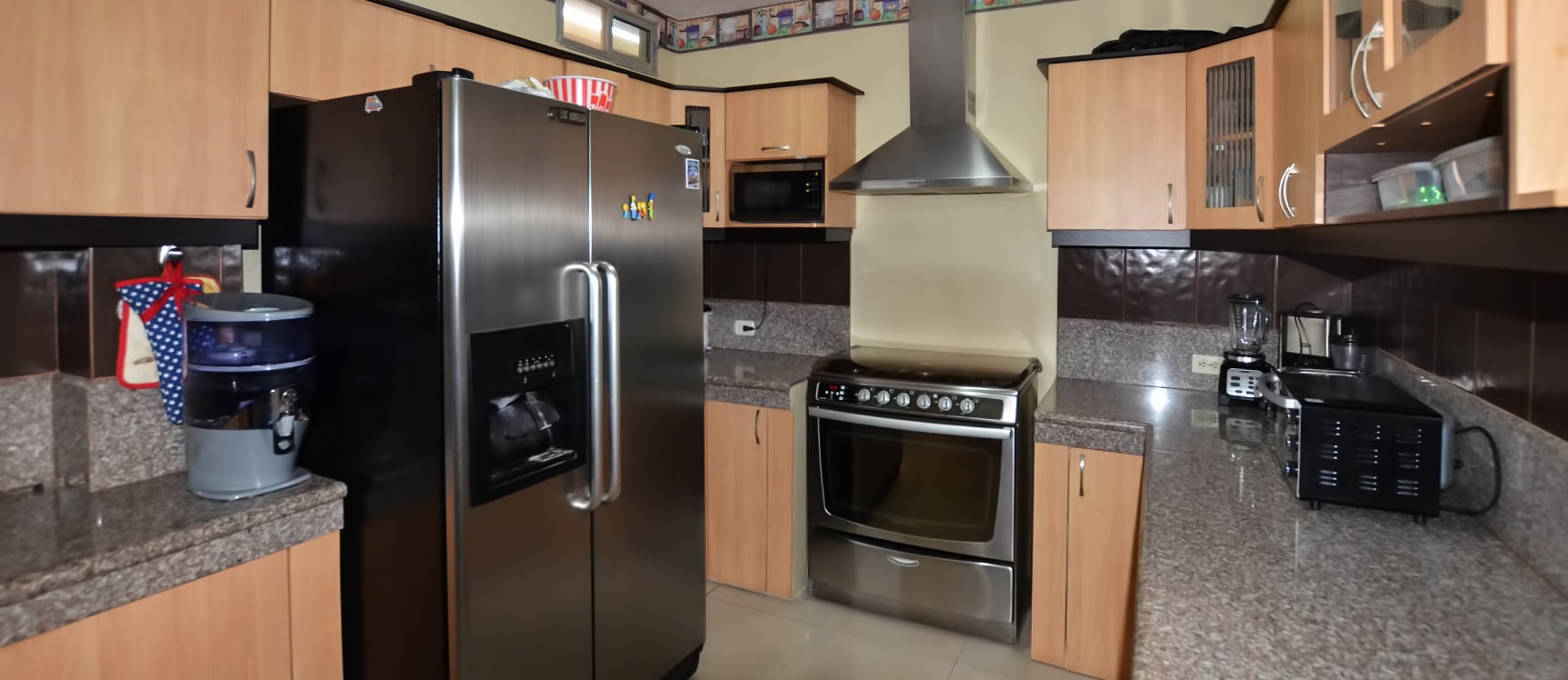 Casa en Venta en Urbanización Belo Horizonte Sector Vía a La Costa GeoBienes - Casa en Venta en Urbanización Belo Horizonte Sector Vía a La Costa - Plusvalia Guayaquil Casas de venta y alquiler Inmobiliaria Ecuador