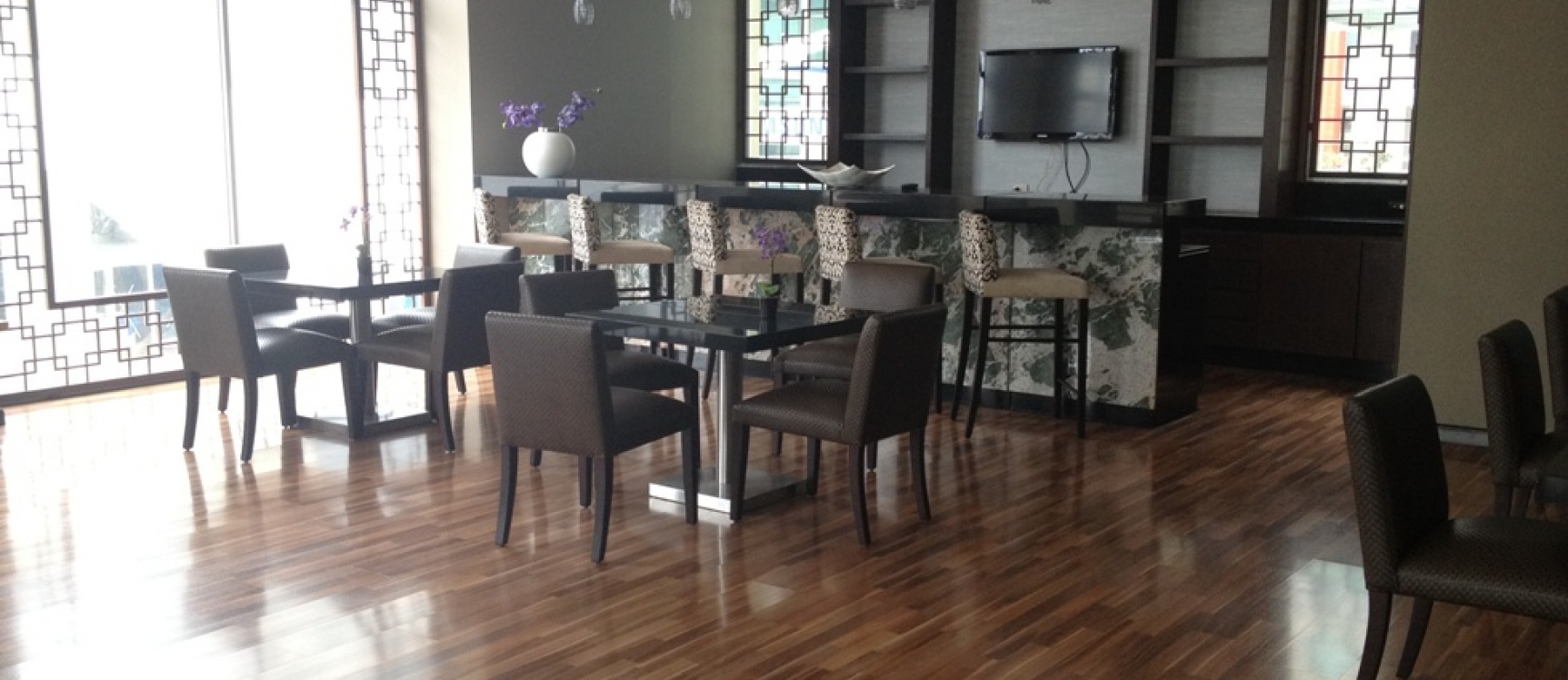 Suite en Alquiler en Edificio Elite Building norte de Guayaquil GeoBienes - Junto al Mall del Sol Suite en Alquiler Elite Building norte de Guayaquil - Plusvalia Guayaquil Casas de venta y alquiler Inmobiliaria Ecuador