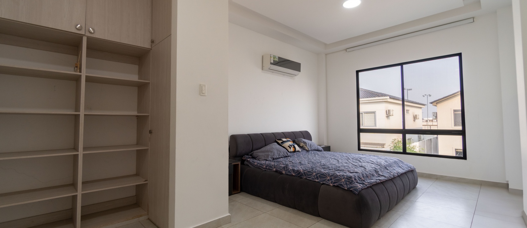 Alquiler de casa con acabados de lujo en Isla Celeste, etapa Estribor, Samborondón GeoBienes - Alquiler de casa con acabados de lujo en Isla Celeste, etapa Estribor, Samborondón - Plusvalia Guayaquil Casas de venta y alquiler Inmobiliaria Ecuador