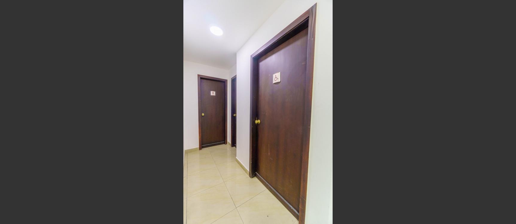 Alquiler de oficina en Samborondón Plaza, Samborondón GeoBienes - Alquiler de oficina en Samborondón Plaza, Samborondón - Plusvalia Guayaquil Casas de venta y alquiler Inmobiliaria Ecuador