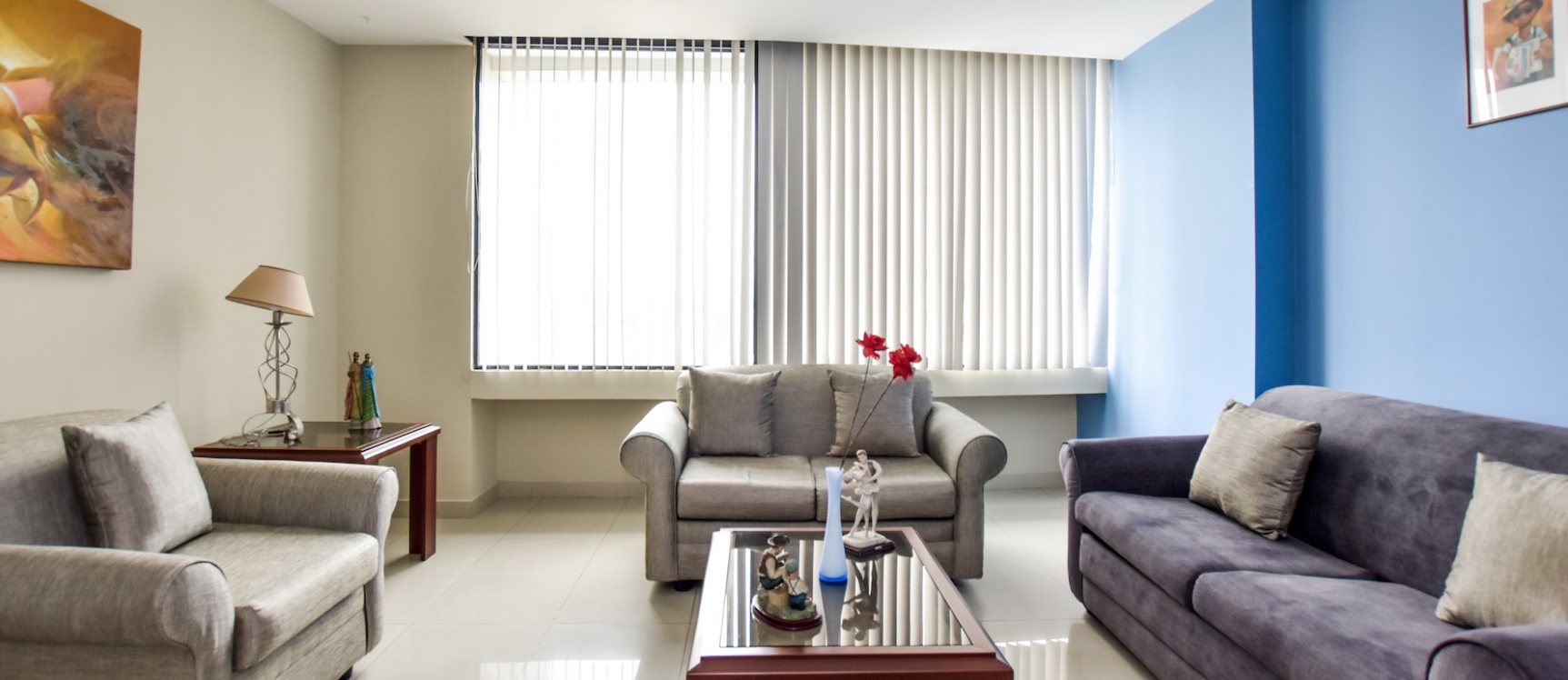 Alquiler de suite amoblada en Torre Colón I GeoBienes - Alquiler de suite amoblada en Torre Colón I, Guayaquil - Ecuador - Plusvalia Guayaquil Casas de venta y alquiler Inmobiliaria Ecuador