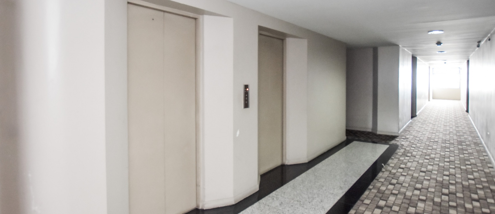 Alquiler de suite amoblada en Torre Colón I GeoBienes - Alquiler de suite amoblada en Torre Colón I, Guayaquil - Ecuador - Plusvalia Guayaquil Casas de venta y alquiler Inmobiliaria Ecuador