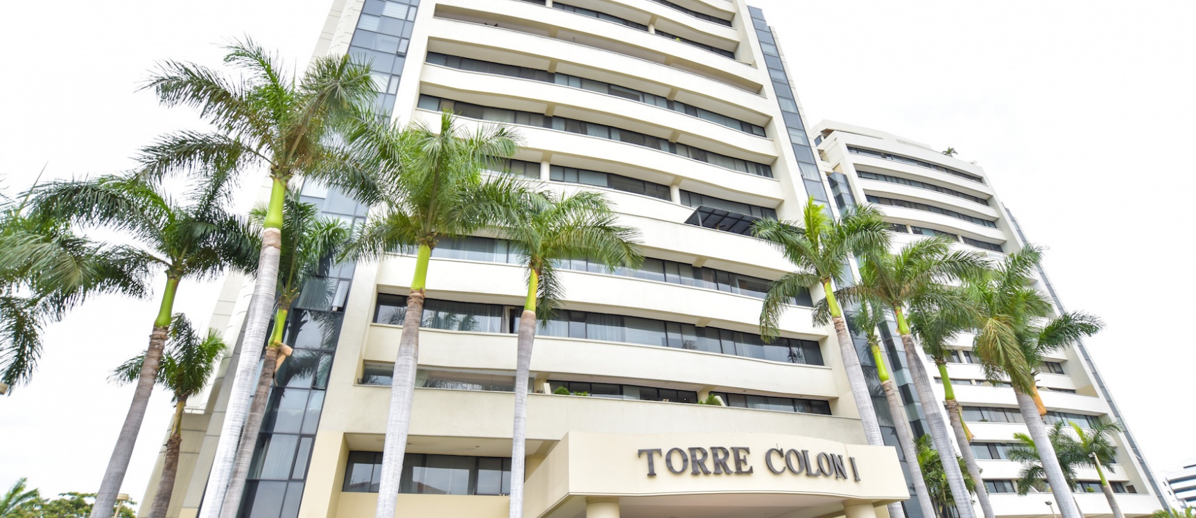 Alquiler de suite amoblada en Torre Colón I GeoBienes - Alquiler de suite amoblada en Torre Colón I, Guayaquil - Ecuador - Plusvalia Guayaquil Casas de venta y alquiler Inmobiliaria Ecuador