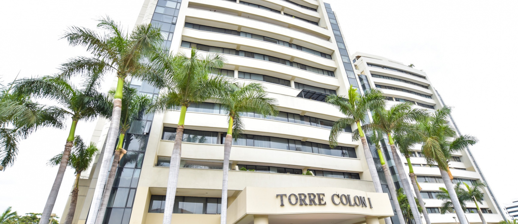 GeoBienes - Alquiler de suite amoblada en Torre Colón I, Guayaquil - Ecuador - Plusvalia Guayaquil Casas de venta y alquiler Inmobiliaria Ecuador