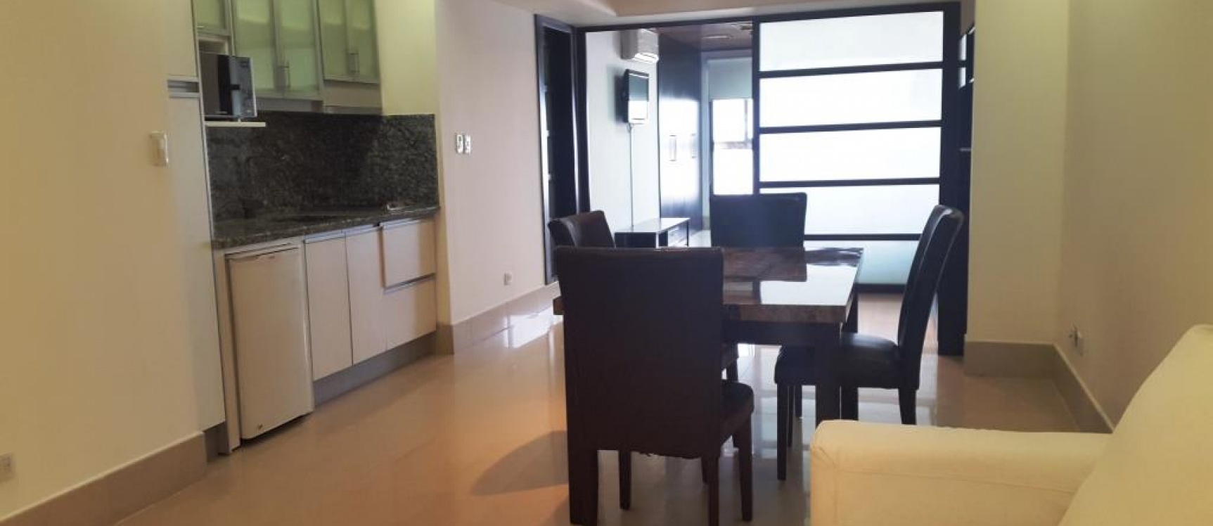 ALQUILER DE SUITE EN EL EDIFICIO SAN FRANCISCO 300 GeoBienes - ALQUILER DE SUITE EN EL EDIFICIO SAN FRANCISCO 300 - Plusvalia Guayaquil Casas de venta y alquiler Inmobiliaria Ecuador