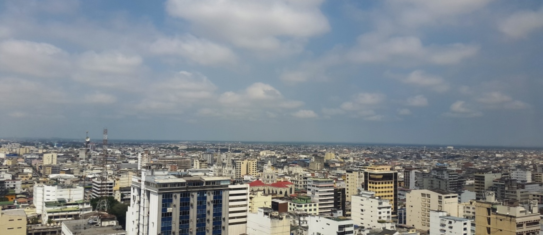 ALQUILER DE SUITE EN EL EDIFICIO SAN FRANCISCO 300 GeoBienes - ALQUILER DE SUITE EN EL EDIFICIO SAN FRANCISCO 300 - Plusvalia Guayaquil Casas de venta y alquiler Inmobiliaria Ecuador
