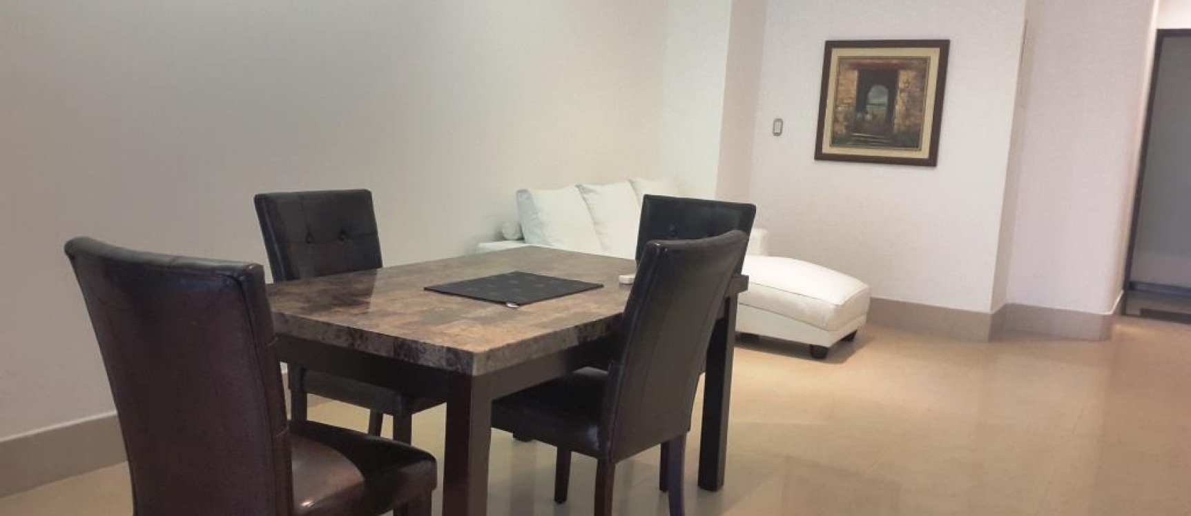ALQUILER DE SUITE EN EL EDIFICIO SAN FRANCISCO 300 GeoBienes - ALQUILER DE SUITE EN EL EDIFICIO SAN FRANCISCO 300 - Plusvalia Guayaquil Casas de venta y alquiler Inmobiliaria Ecuador