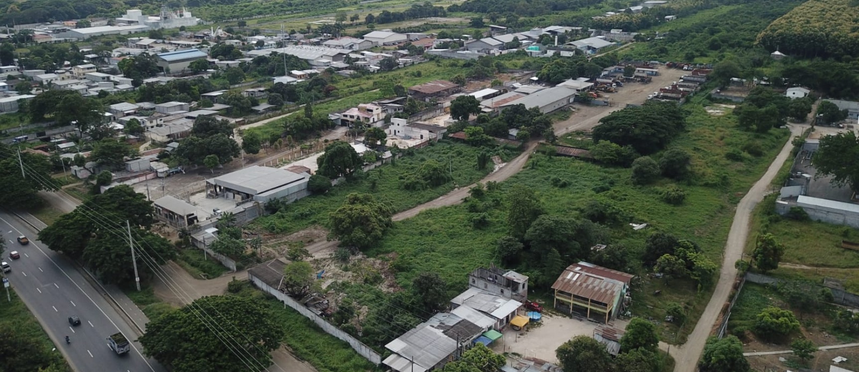 GeoBienes - Alquiler de terreno 3500 m2 en Vía a la Costa - Plusvalia Guayaquil Casas de venta y alquiler Inmobiliaria Ecuador