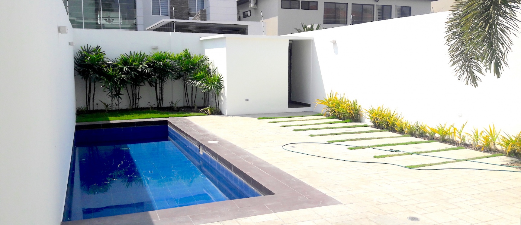 GeoBienes - Alquilo Casa en Urb. Terrasol  Samborondon  - Plusvalia Guayaquil Casas de venta y alquiler Inmobiliaria Ecuador