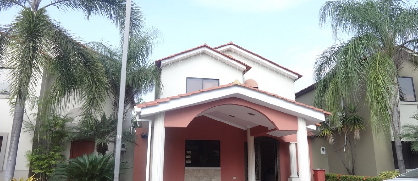 GeoBienes - Alquilo esplendida casa en Ciudad Celeste - Plusvalia Guayaquil Casas de venta y alquiler Inmobiliaria Ecuador