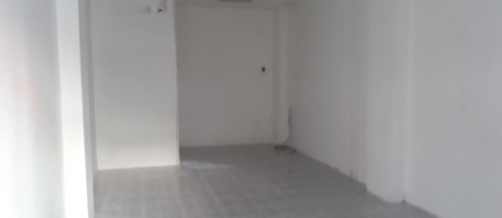 Alquilo Local comercial en el norte GeoBienes - Local comercial en alquiler en Centro Comercial en La Alborada Guayaquil - Plusvalia Guayaquil Casas de venta y alquiler Inmobiliaria Ecuador