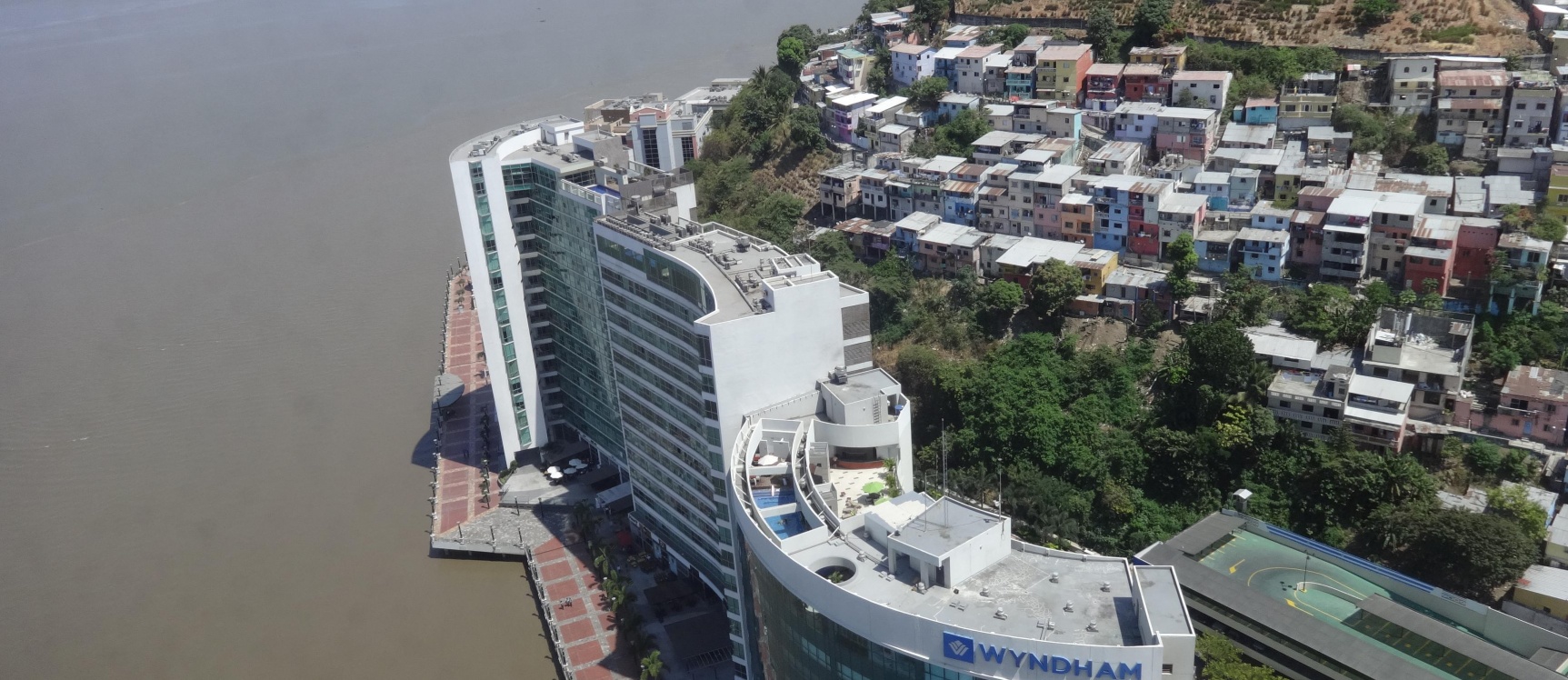 GeoBienes - Oficina en alquiler en el piso 30 en The Point, Guayaquil - Plusvalia Guayaquil Casas de venta y alquiler Inmobiliaria Ecuador