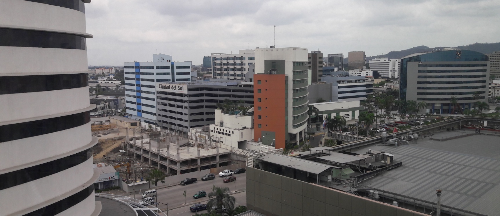 GeoBienes - Alquilo Oficina Trade Building - Plusvalia Guayaquil Casas de venta y alquiler Inmobiliaria Ecuador