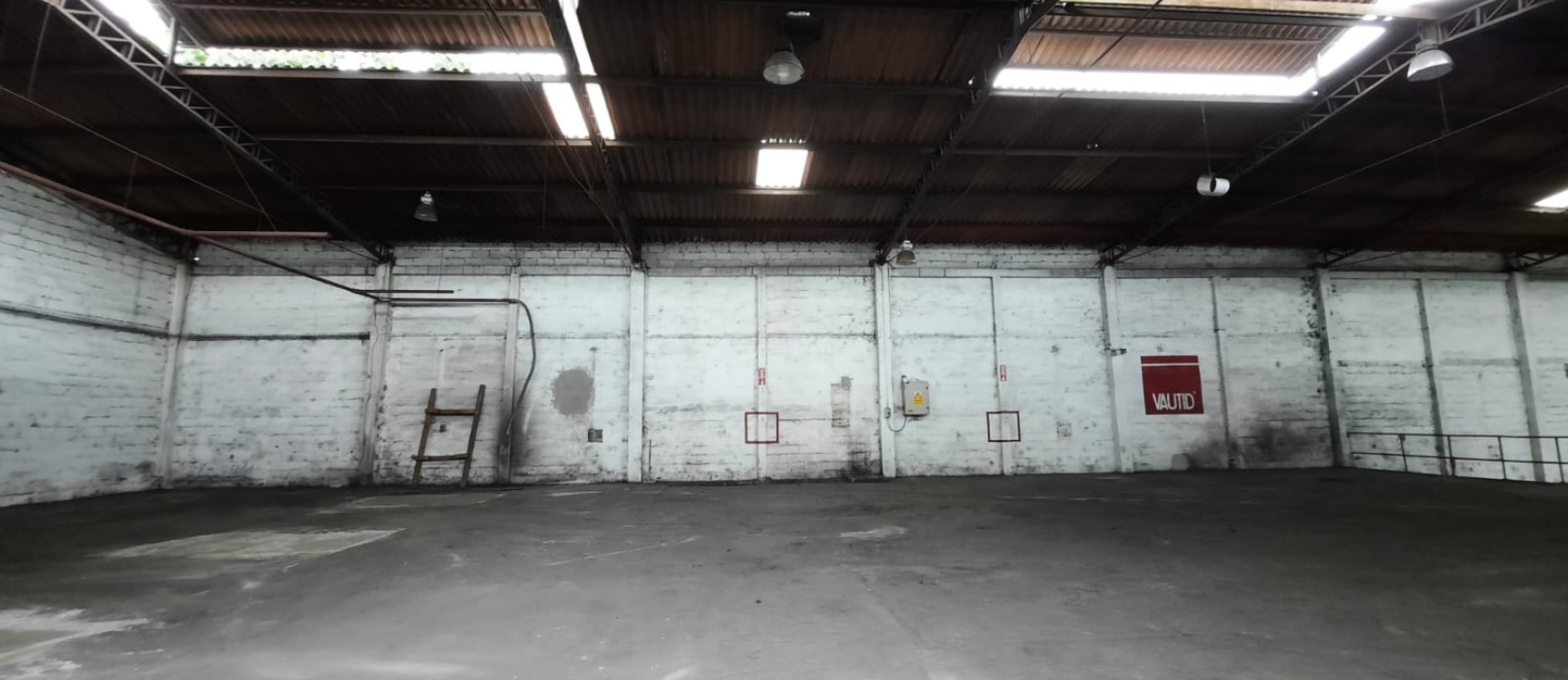 Bodega en alquiler de 800 m2 Vía a la Costa GeoBienes - Bodega en alquiler de 800 m2 Vía a la Costa - Plusvalia Guayaquil Casas de venta y alquiler Inmobiliaria Ecuador