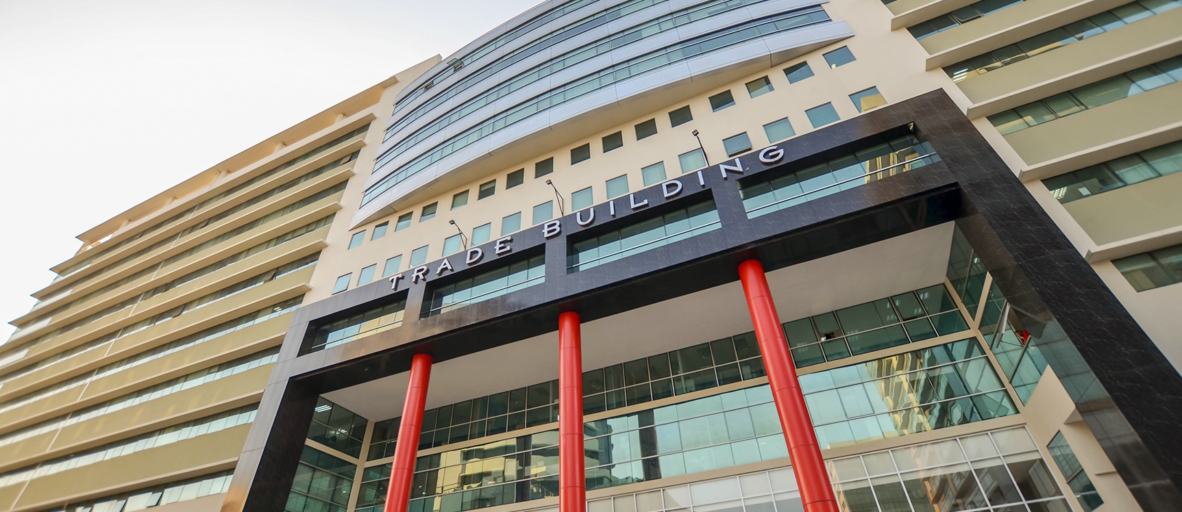Bodega en venta en Edificio Trade Building sector norte de Guayaquil GeoBienes - Bodega en venta en Edificio Trade Building sector norte de Guayaquil - Plusvalia Guayaquil Casas de venta y alquiler Inmobiliaria Ecuador
