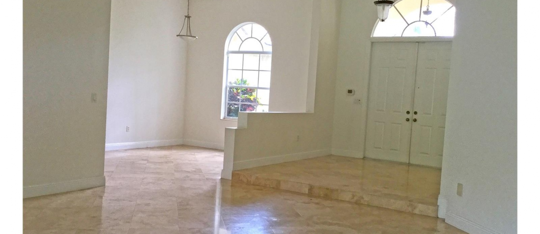 Casa a la Venta en Davie-Grove Creek GeoBienes - Casa a la Venta en Davie-Grove Creek - Plusvalia Guayaquil Casas de venta y alquiler Inmobiliaria Ecuador
