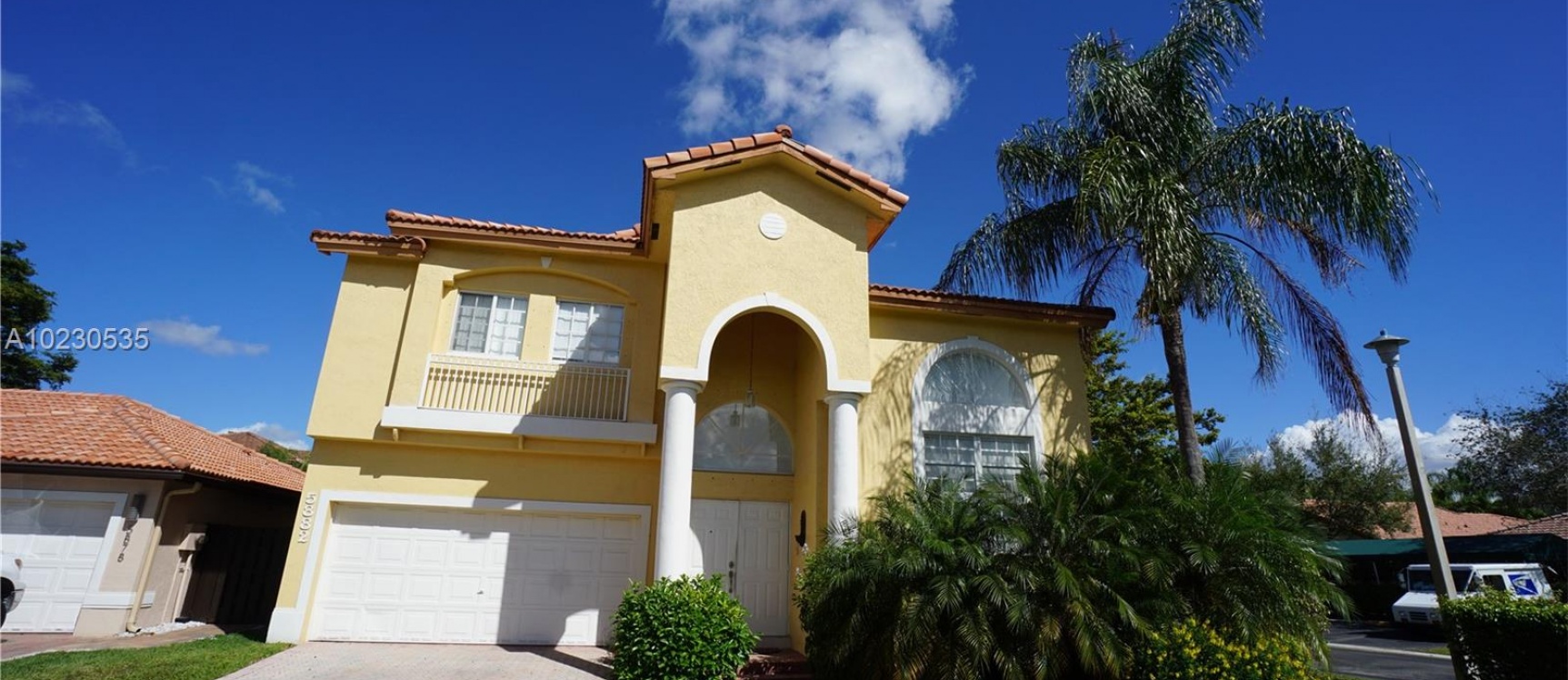 GeoBienes - Casa a la Venta en Miami - DORAL ISLES CAYMAN - Plusvalia Guayaquil Casas de venta y alquiler Inmobiliaria Ecuador