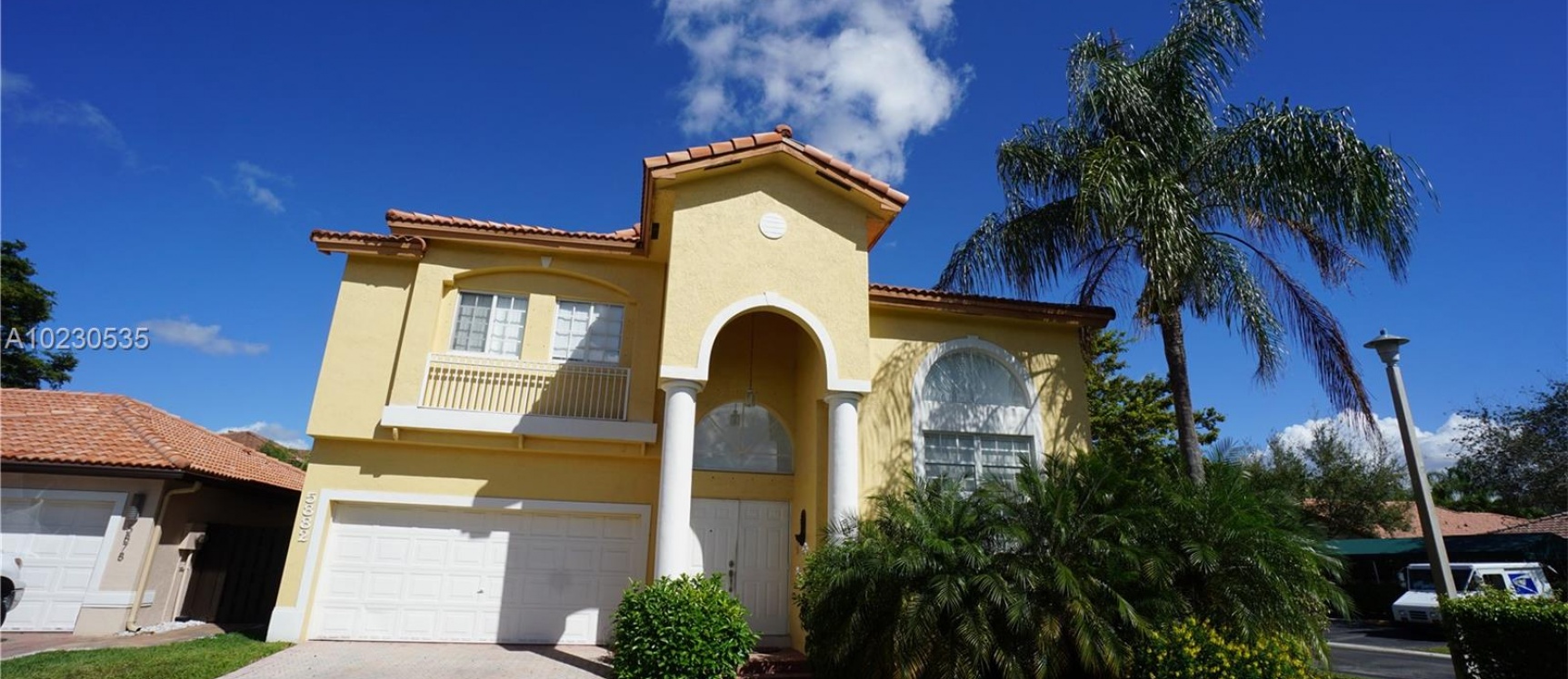 Casa a la Venta en Miami - DORAL ISLES CAYMAN GeoBienes - Casa a la Venta en Miami - DORAL ISLES CAYMAN - Plusvalia Guayaquil Casas de venta y alquiler Inmobiliaria Ecuador
