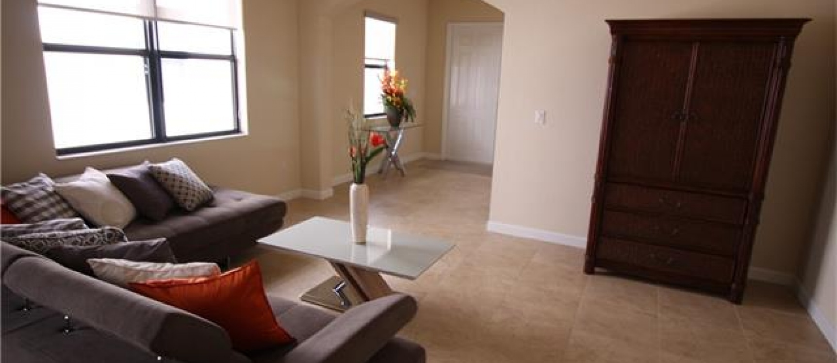 Casa a la Venta en MIAMI, Ciudadela Bellagio GeoBienes - Casa a la Venta en MIAMI, Ciudadela Bellagio - Plusvalia Guayaquil Casas de venta y alquiler Inmobiliaria Ecuador