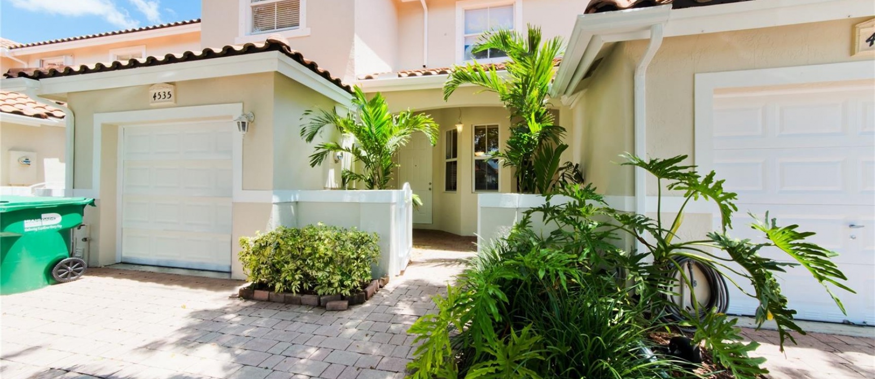 Casa a la Venta en Miami, DORAL CHASE GeoBienes - Casa a la Venta en Miami, DORAL CHASE - Plusvalia Guayaquil Casas de venta y alquiler Inmobiliaria Ecuador