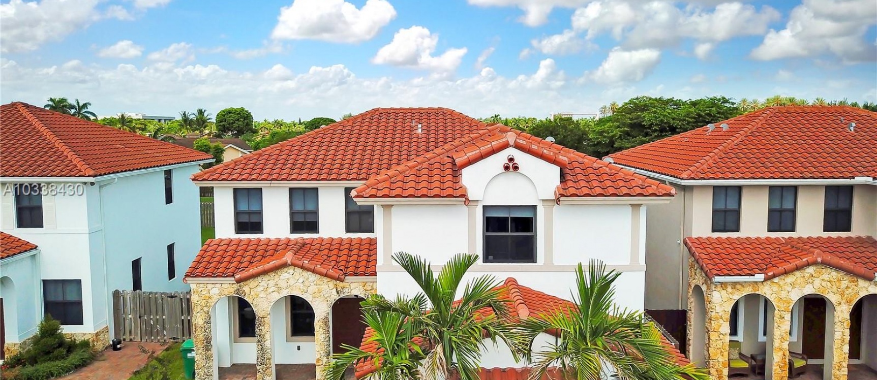 Casa a la Venta en Miami_ Las Ramblas GeoBienes - Casa a la Venta en Miami_ Las Ramblas - Plusvalia Guayaquil Casas de venta y alquiler Inmobiliaria Ecuador