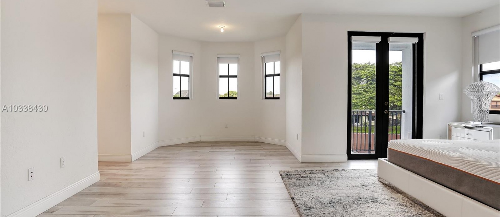 Casa a la Venta en Miami_ Las Ramblas GeoBienes - Casa a la Venta en Miami_ Las Ramblas - Plusvalia Guayaquil Casas de venta y alquiler Inmobiliaria Ecuador