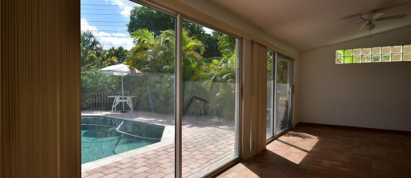 Casa a la Venta en MIAMI, Tamiami Lakes GeoBienes - Casa a la Venta en MIAMI, Tamiami Lakes - Plusvalia Guayaquil Casas de venta y alquiler Inmobiliaria Ecuador