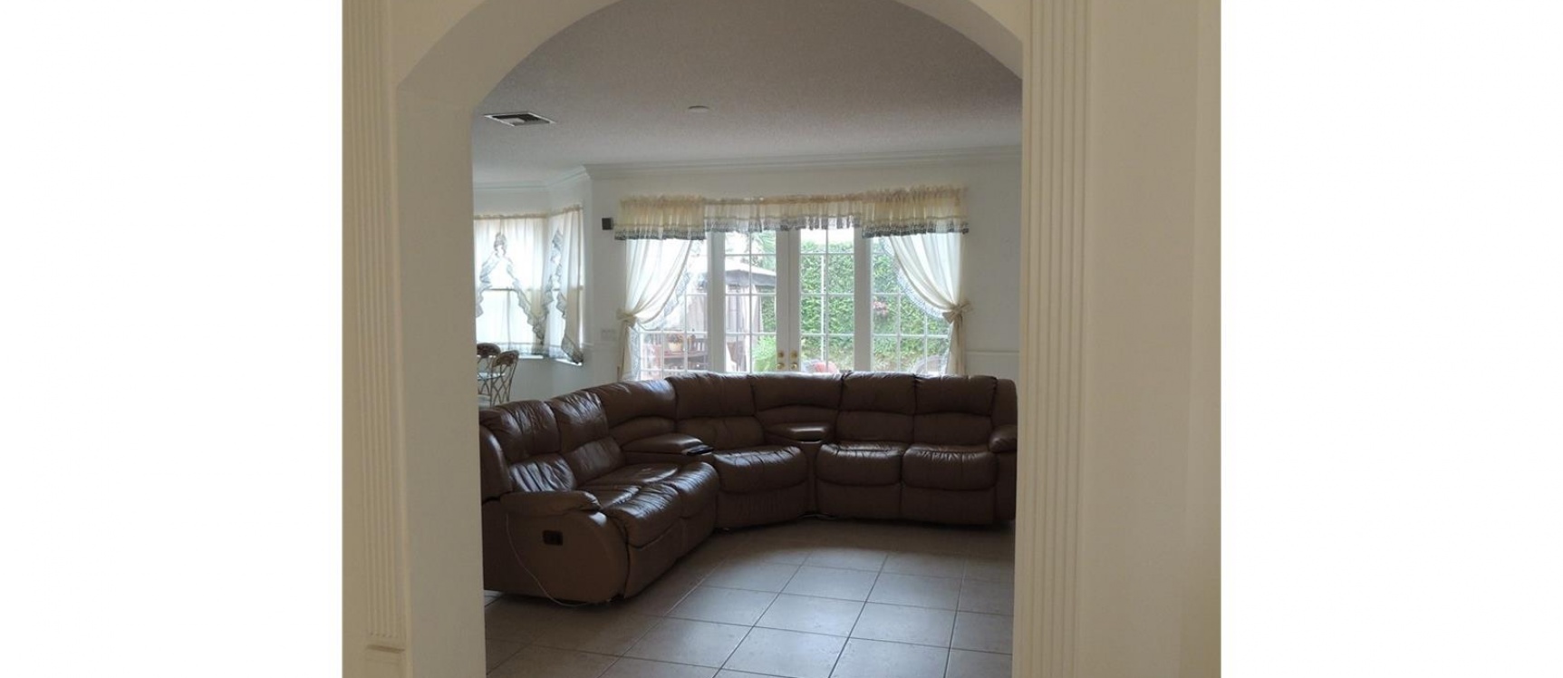 Casa a la Venta en Miramar-Riviera Isles GeoBienes - Casa a la Venta en Miramar-Riviera Isles - Plusvalia Guayaquil Casas de venta y alquiler Inmobiliaria Ecuador