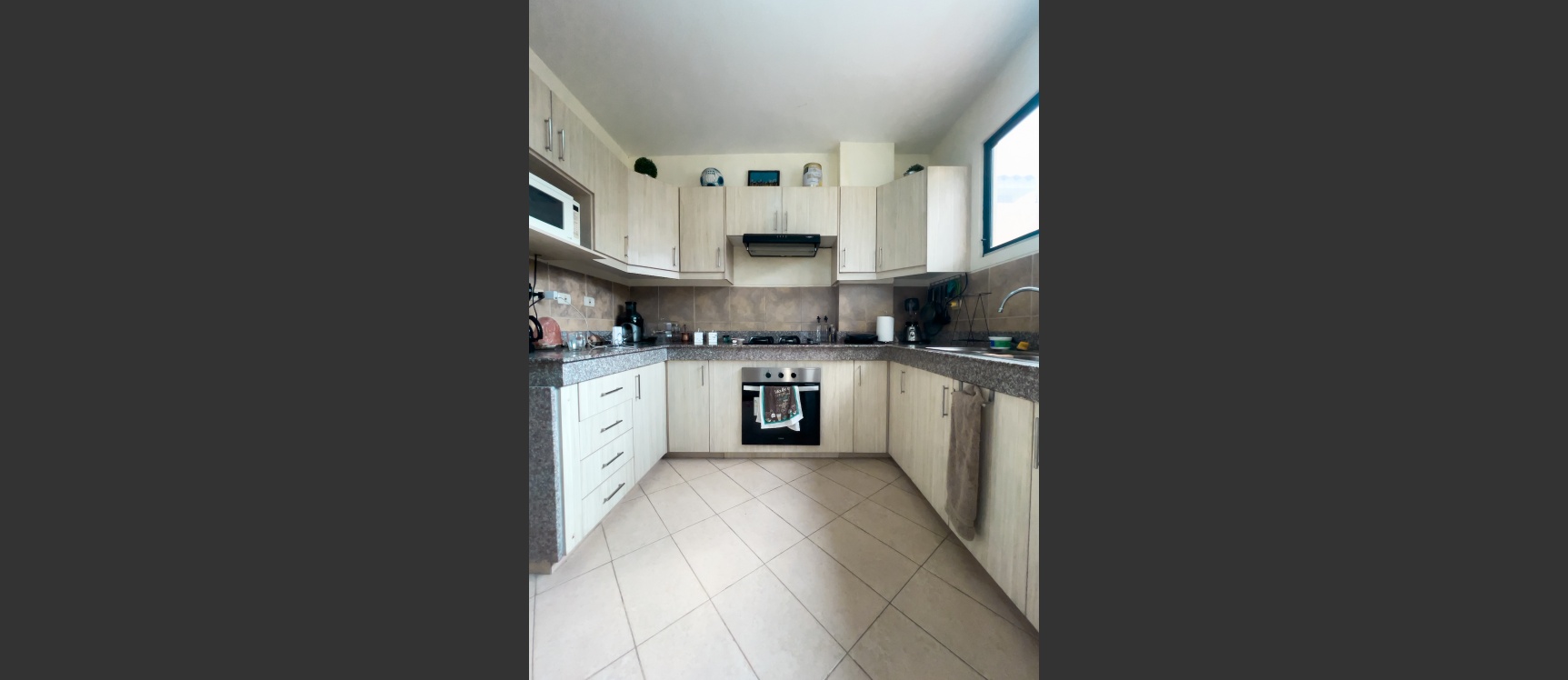 Casa amoblada en alquiler, vía a la costa, Portal al Sol, vía a la Costa GeoBienes - Casa amoblada en alquiler, vía a la costa, Portal al Sol, vía a la Costa - Plusvalia Guayaquil Casas de venta y alquiler Inmobiliaria Ecuador