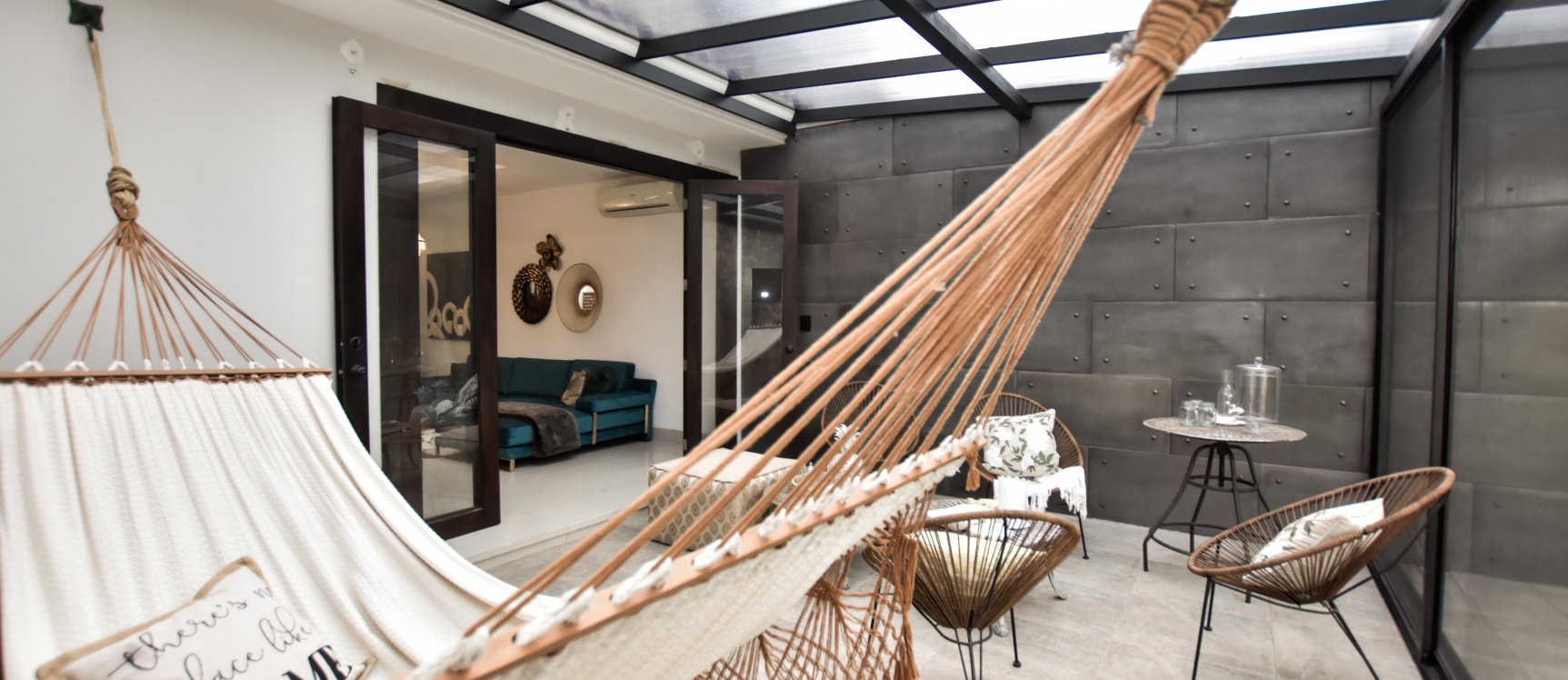 Casa amoblada en venta ubicada en Entre Lagos, Samborondón GeoBienes - Casa en venta Via Samborondon - Entre Lagos - Plusvalia Guayaquil Casas de venta y alquiler Inmobiliaria Ecuador