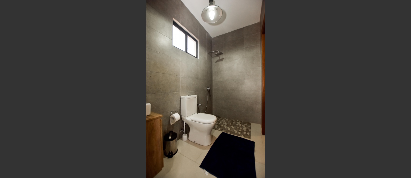 Casa amoblada en venta ubicada en Entre Lagos, Samborondón GeoBienes - Casa en venta Via Samborondon - Entre Lagos - Plusvalia Guayaquil Casas de venta y alquiler Inmobiliaria Ecuador