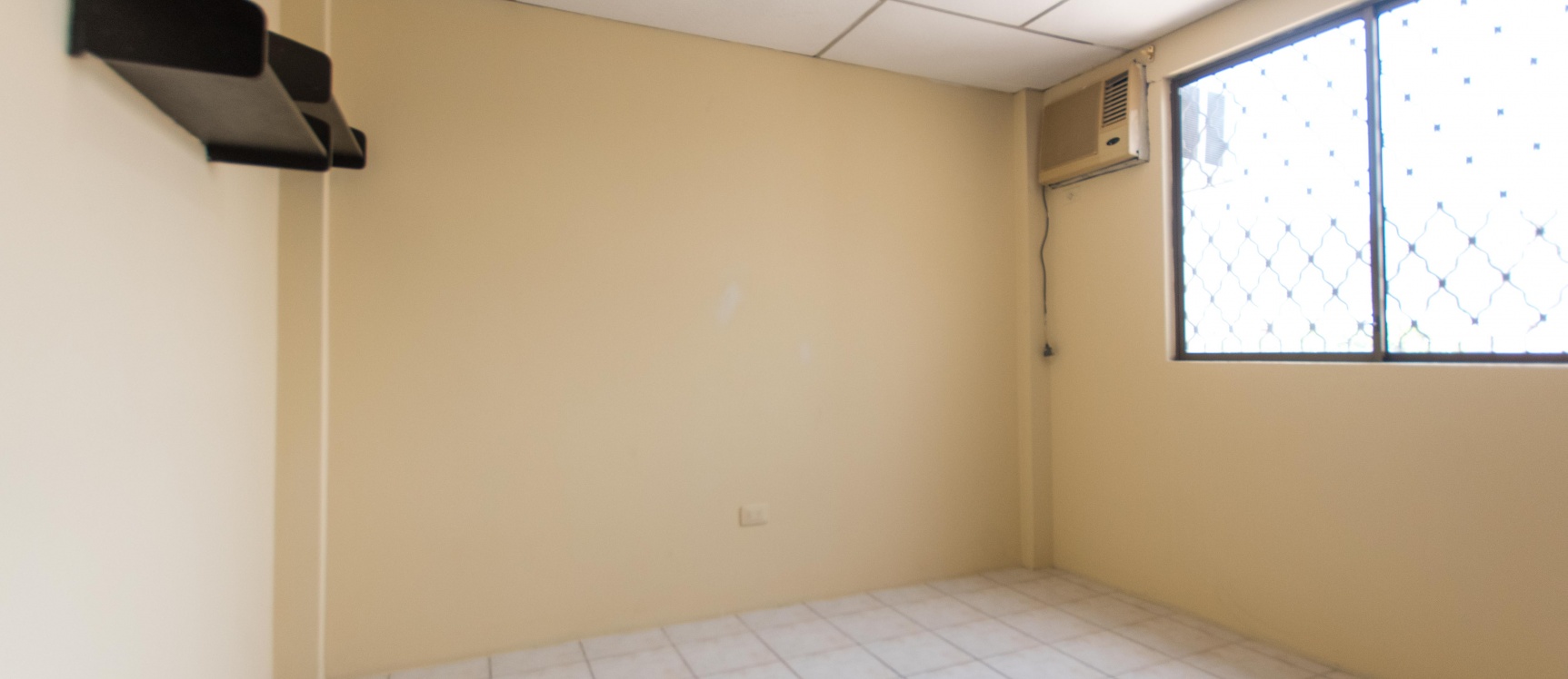 Casa de 2 pisos en alquiler ubicada en la Urbanización La Joya GeoBienes - Casa de 2 pisos en alquiler ubicada en la Urbanización La Joya - Plusvalia Guayaquil Casas de venta y alquiler Inmobiliaria Ecuador