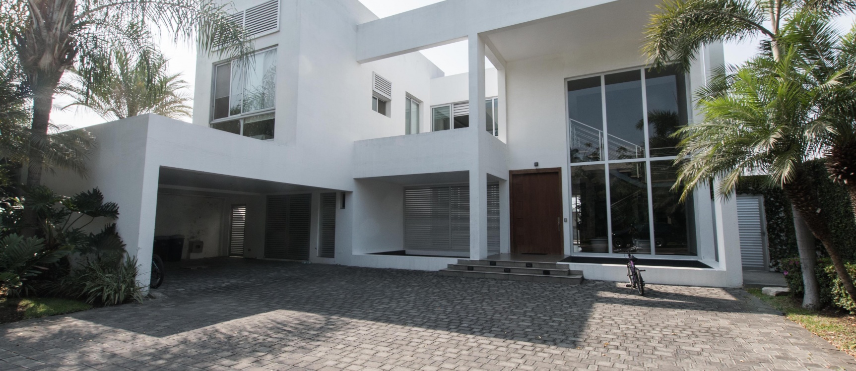 GeoBienes - Casa de 2 plantas en venta en Urbanización La Ensenada, Isla Mocolí - Plusvalia Guayaquil Casas de venta y alquiler Inmobiliaria Ecuador