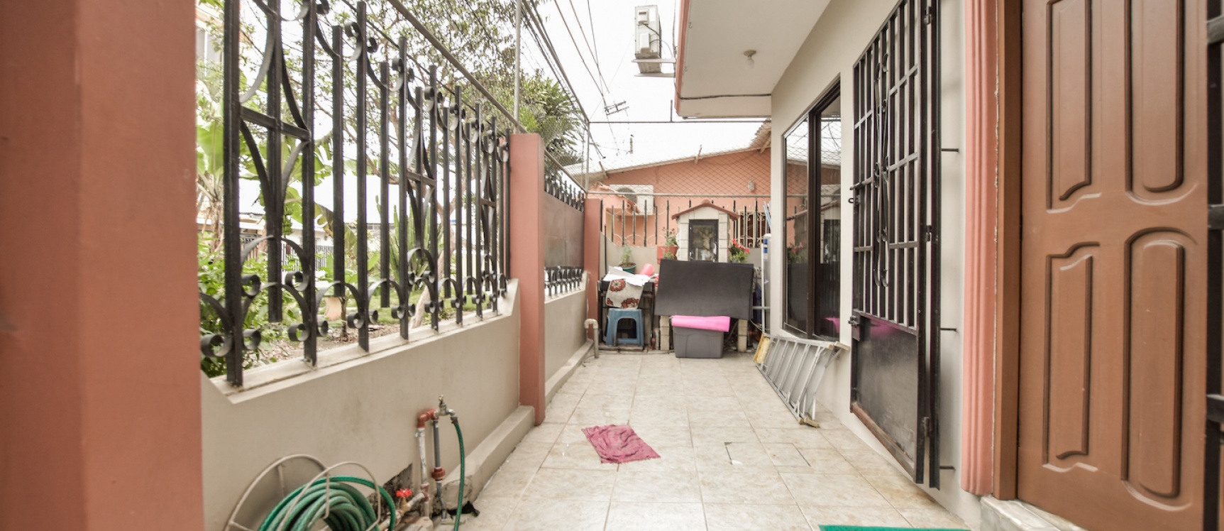 Casa de 2 plantas en venta ubicada en la Alborada GeoBienes - Casa de 2 plantas en venta ubicada en la Alborada - Plusvalia Guayaquil Casas de venta y alquiler Inmobiliaria Ecuador