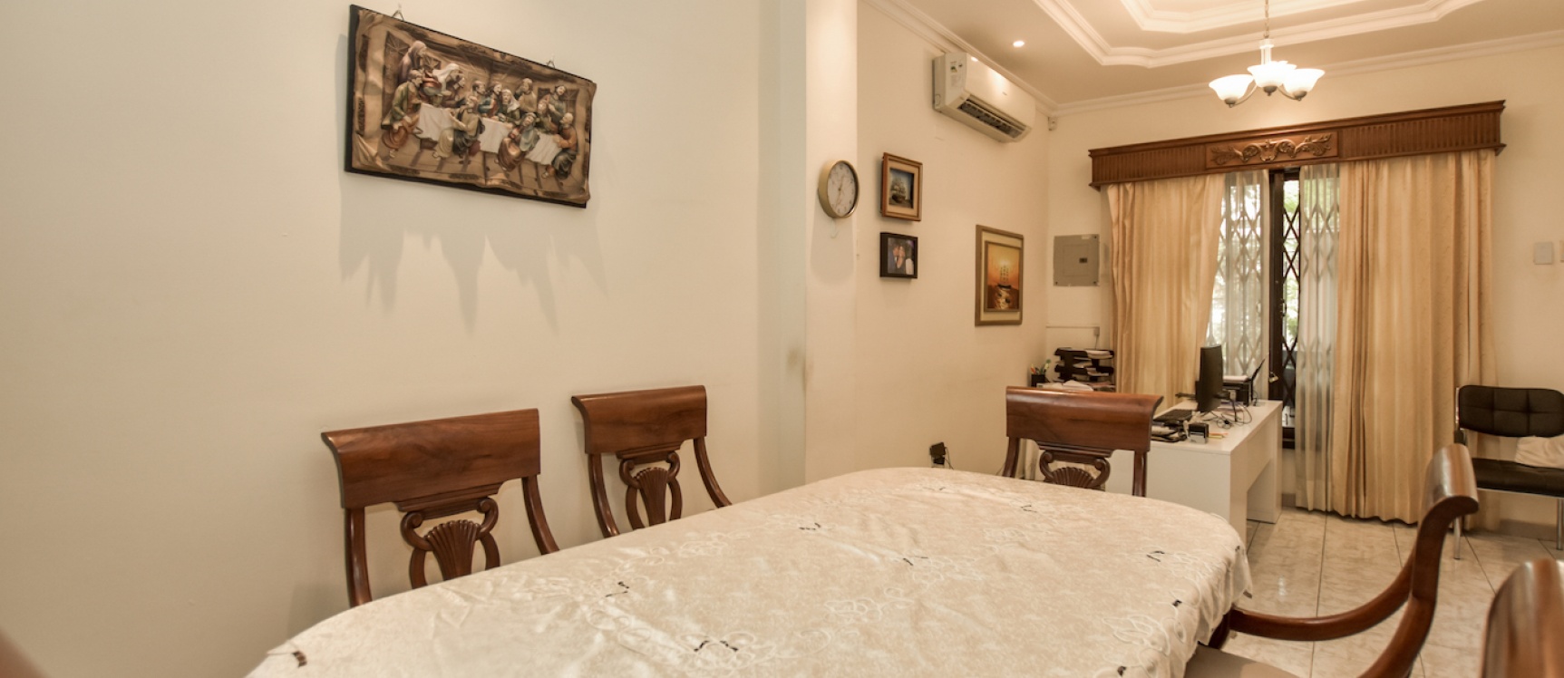 Casa de 2 plantas en venta ubicada en la Alborada GeoBienes - Casa de 2 plantas en venta ubicada en la Alborada - Plusvalia Guayaquil Casas de venta y alquiler Inmobiliaria Ecuador