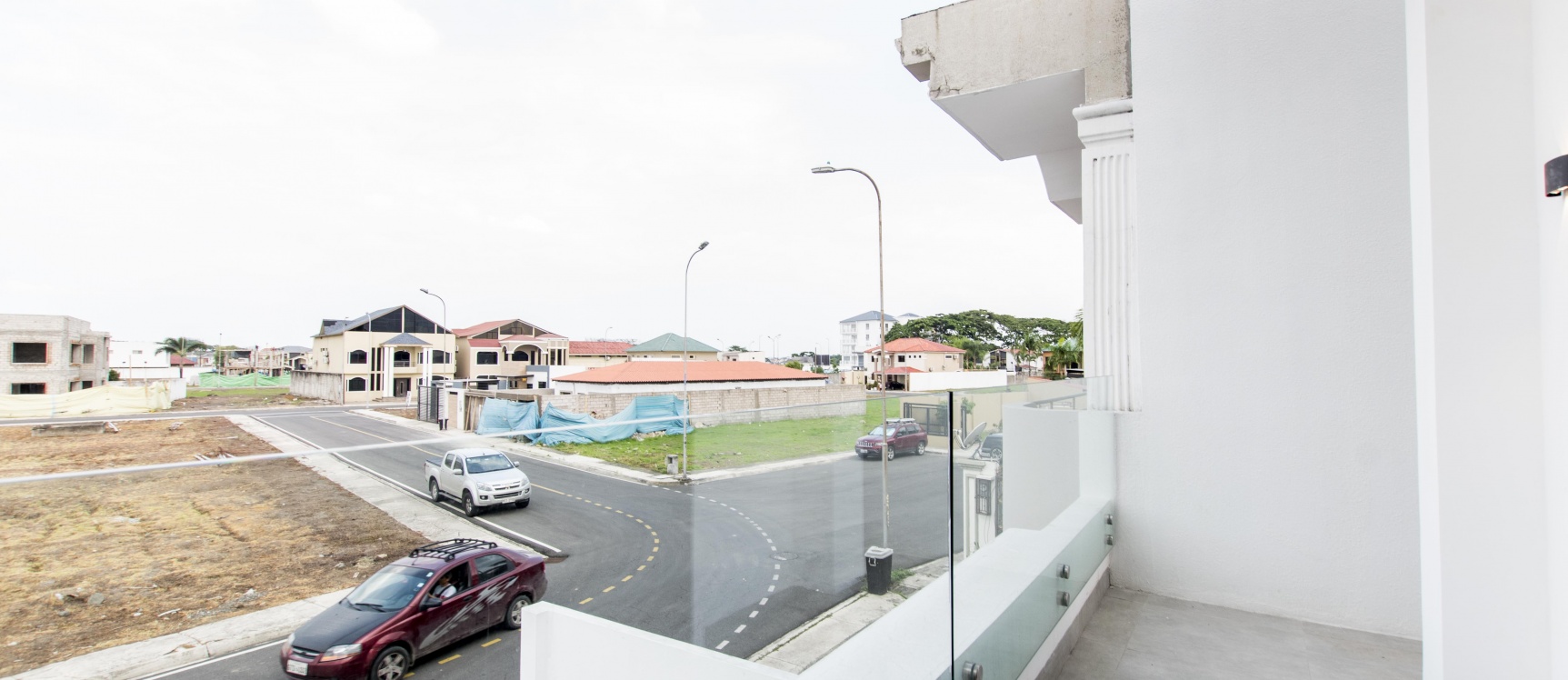 Casa de 4 habitaciones de estreno en venta ubicada en Portón del Río GeoBienes - Casa de 4 habitaciones de estreno en venta ubicada en Portón del Río - Plusvalia Guayaquil Casas de venta y alquiler Inmobiliaria Ecuador