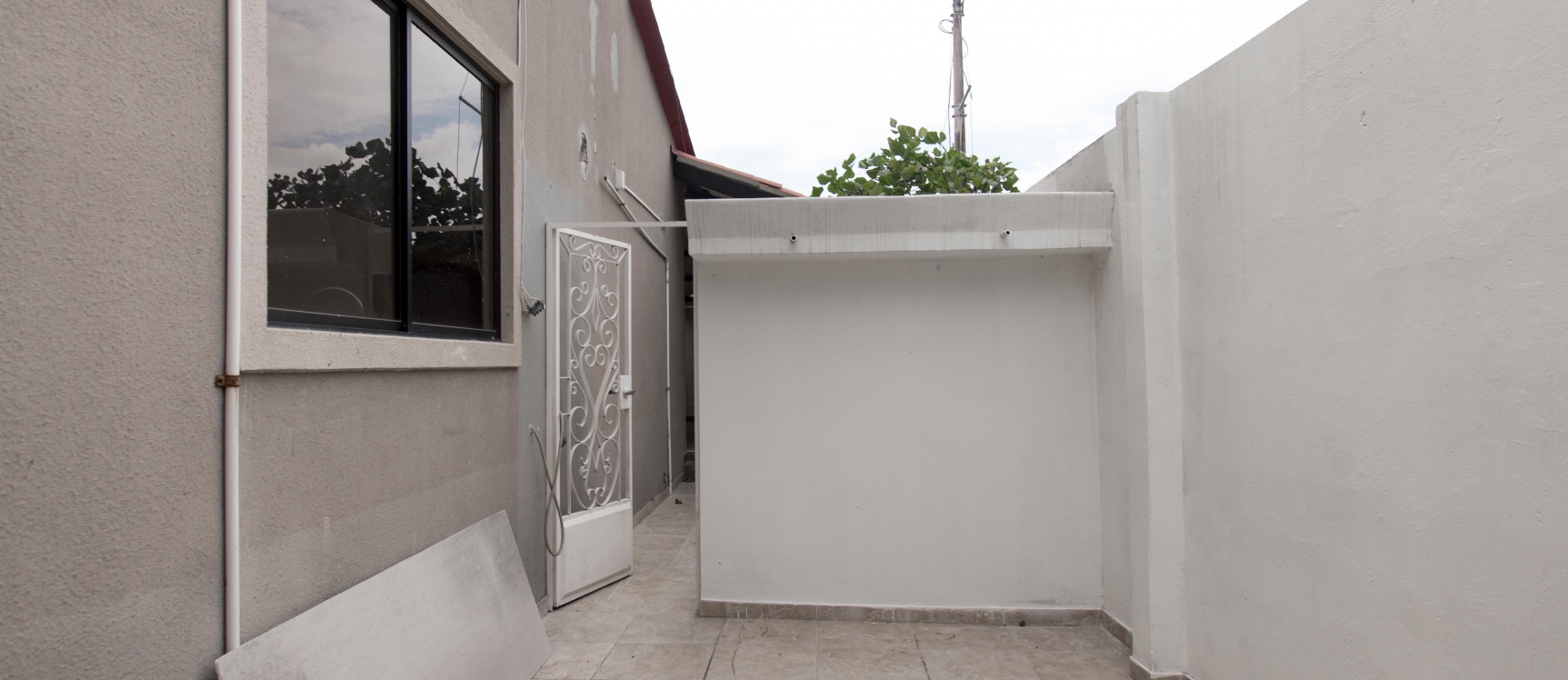 Casa de 4 habitaciones en venta urbanización Portal al Sol, vía a la Costa GeoBienes - Casa de 4 habitaciones en venta urbanización Portal al Sol, vía a la Costa - Plusvalia Guayaquil Casas de venta y alquiler Inmobiliaria Ecuador