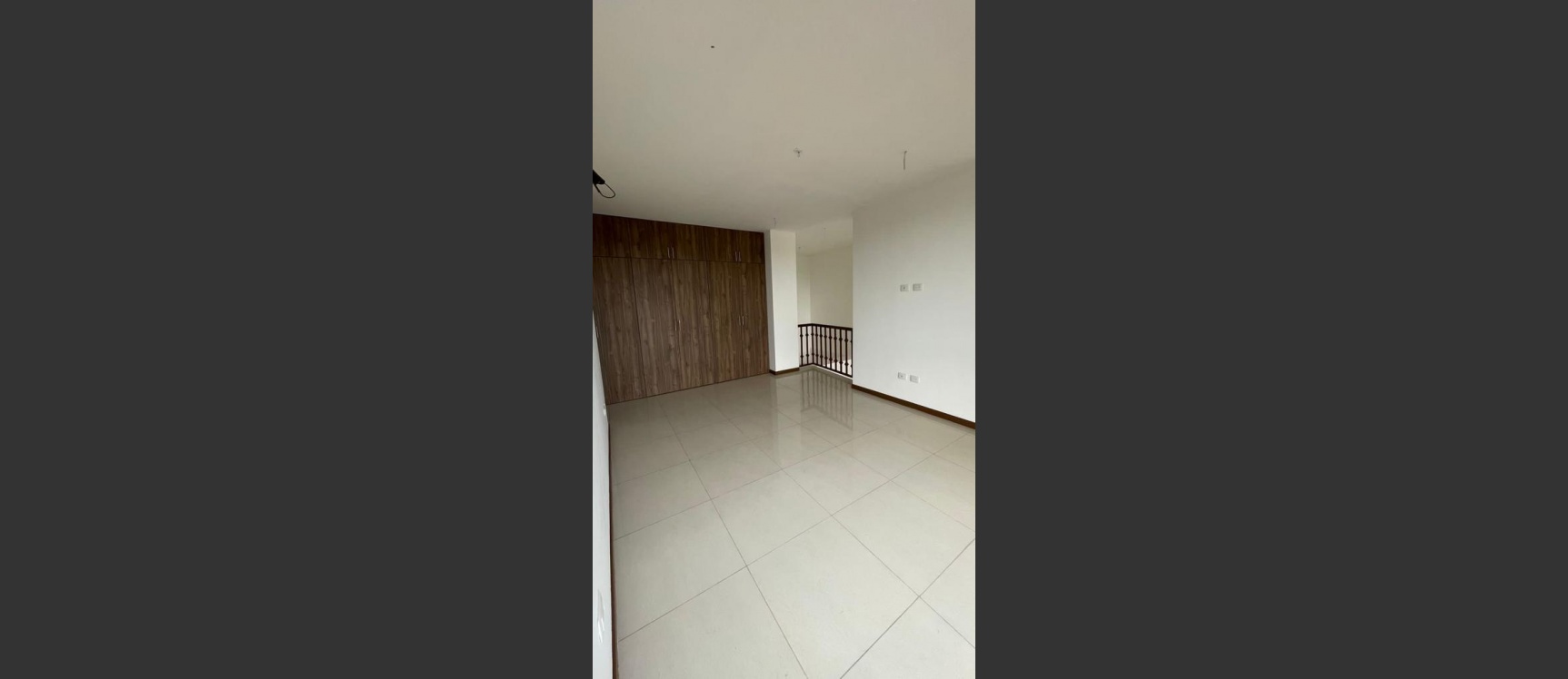 Casa de dos plantas en venta ubicado en Urbanización Terranostra GeoBienes - Casa de dos plantas en venta ubicado en Urbanización Terranostra - Plusvalia Guayaquil Casas de venta y alquiler Inmobiliaria Ecuador