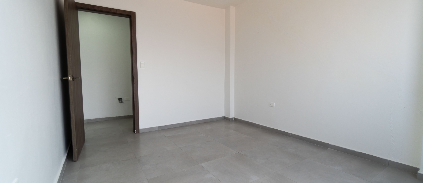Casa de estreno en venta en Urbanización San Antonio, vía Samborondón GeoBienes - Casa de estreno en venta en Urbanización San Antonio, vía Samborondón - Plusvalia Guayaquil Casas de venta y alquiler Inmobiliaria Ecuador